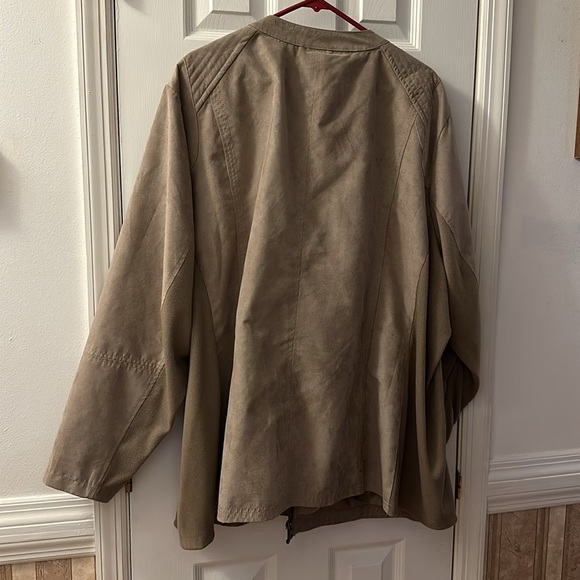 4X tan jacket - Picture 3 of 3